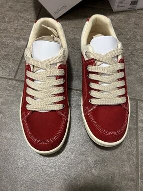 Simple OS-SUEDE Cherry Red Sneakers with Cream Trim